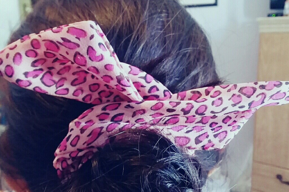 Hair Accessory - Picture 2 of 3